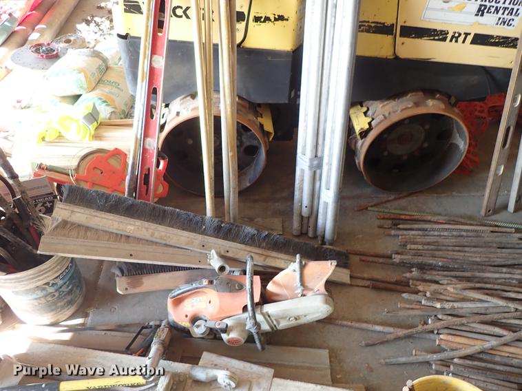 image for item FI9437 Tools