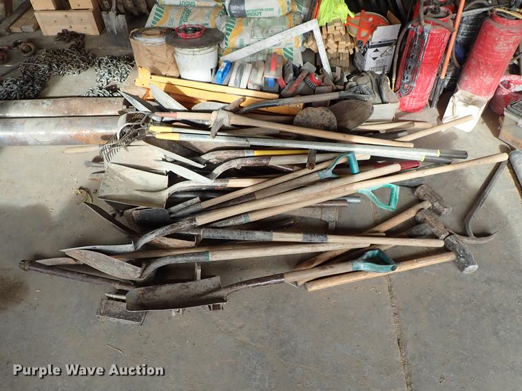 image for item FI9437 Tools