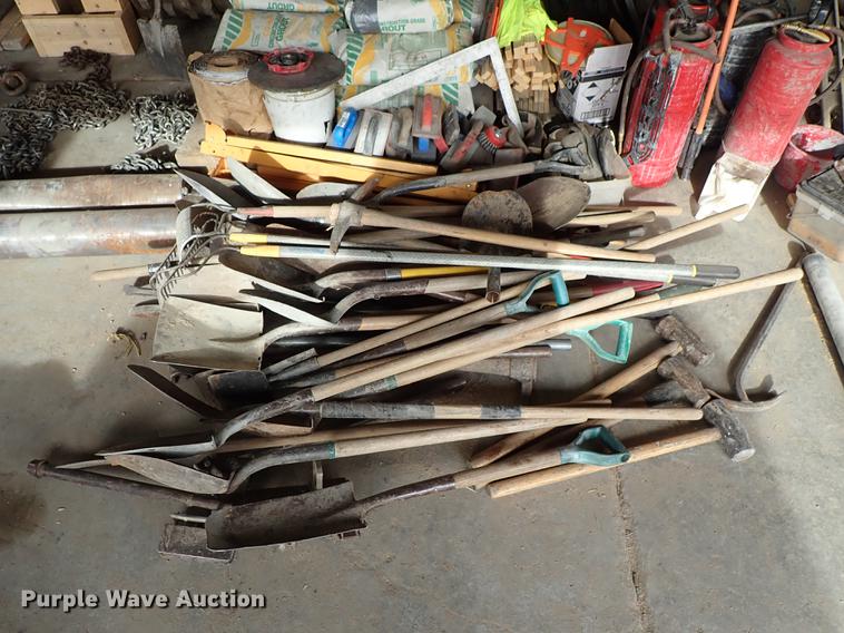 image for item FI9437 Tools