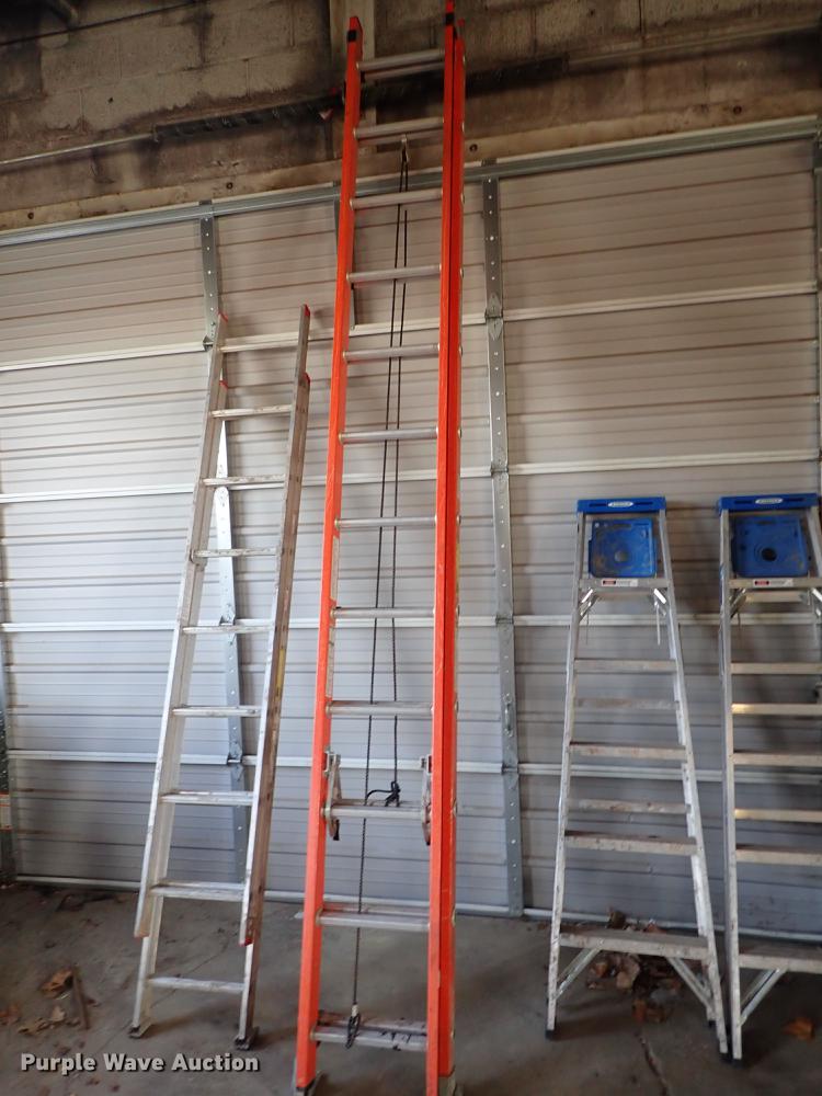 image for item FI9437 Tools