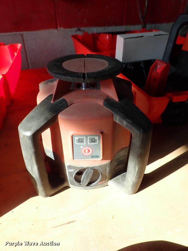 image for item FI9439 (2) Hilti laser levels