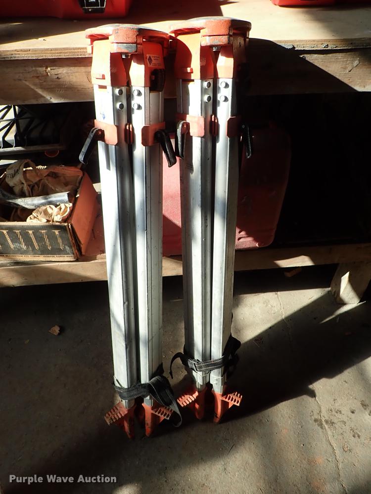 image for item FI9439 (2) Hilti laser levels