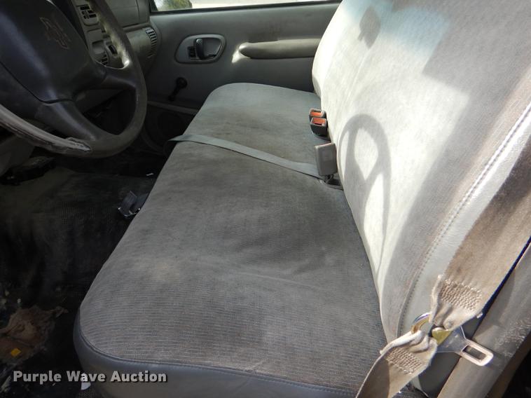 image for item DD8982 1998 Chevrolet 1500 pickup truck