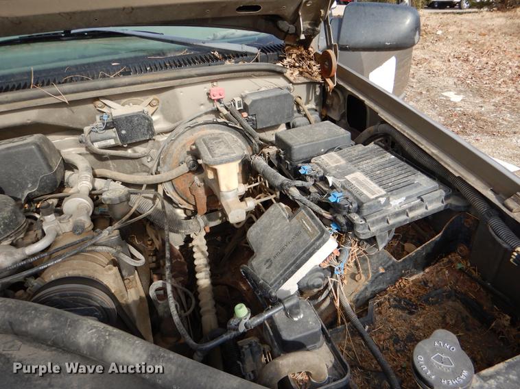 image for item DD8982 1998 Chevrolet 1500 pickup truck