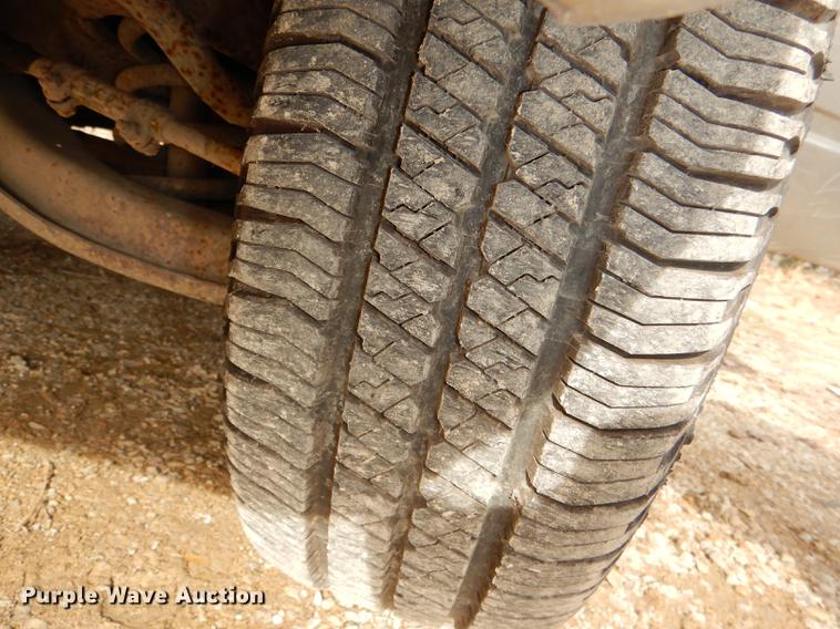 image for item DD8982 1998 Chevrolet 1500 pickup truck