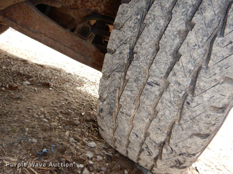 image for item DD8982 1998 Chevrolet 1500 pickup truck