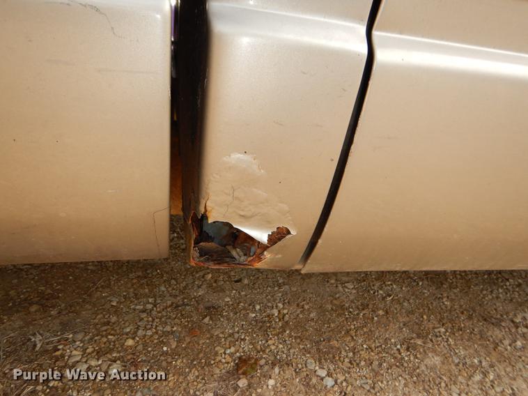 image for item DD8982 1998 Chevrolet 1500 pickup truck