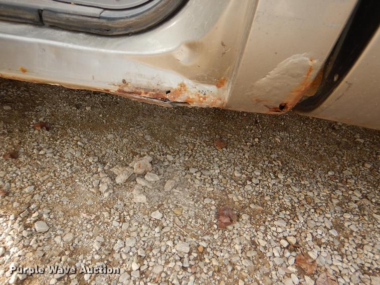 image for item DD8982 1998 Chevrolet 1500 pickup truck