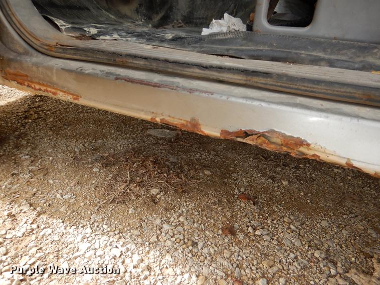 image for item DD8982 1998 Chevrolet 1500 pickup truck