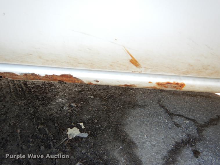 image for item DD8989 2000 GMC Sierra 1500 pickup truck