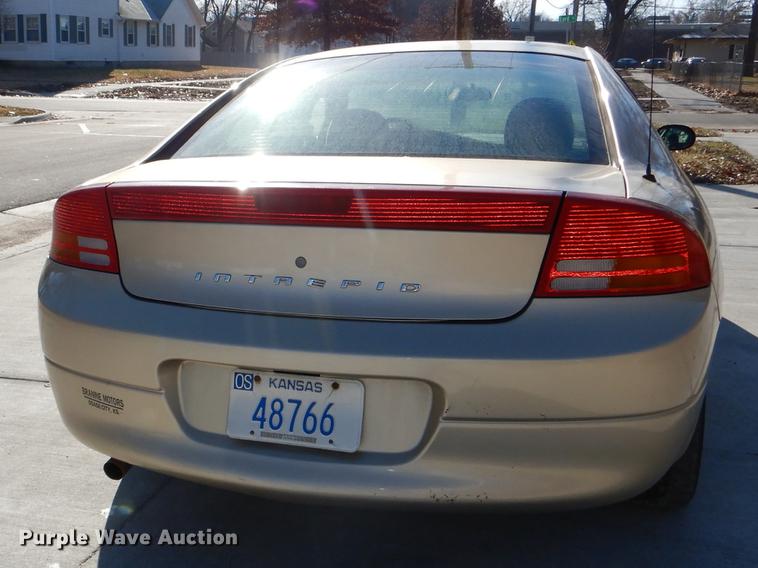 image for item DD8991 2001 Dodge Intrepid SE