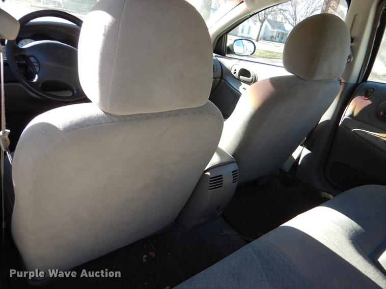 image for item DD8991 2001 Dodge Intrepid SE