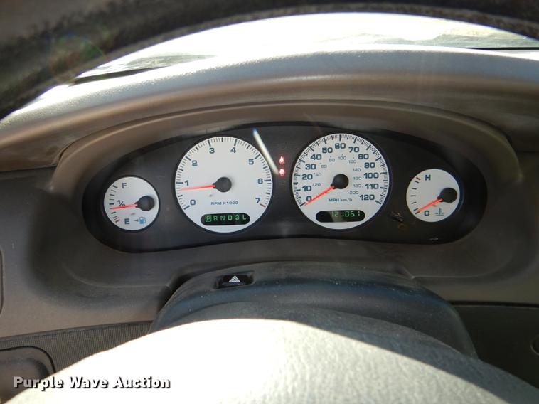 image for item DD8991 2001 Dodge Intrepid SE