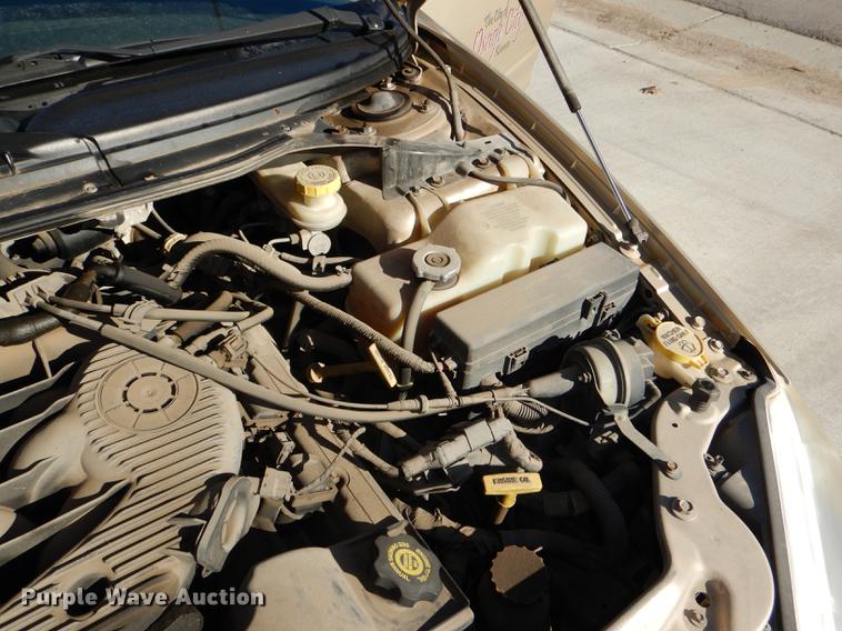 image for item DD8991 2001 Dodge Intrepid SE