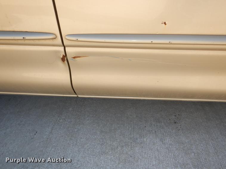 image for item DD8991 2001 Dodge Intrepid SE