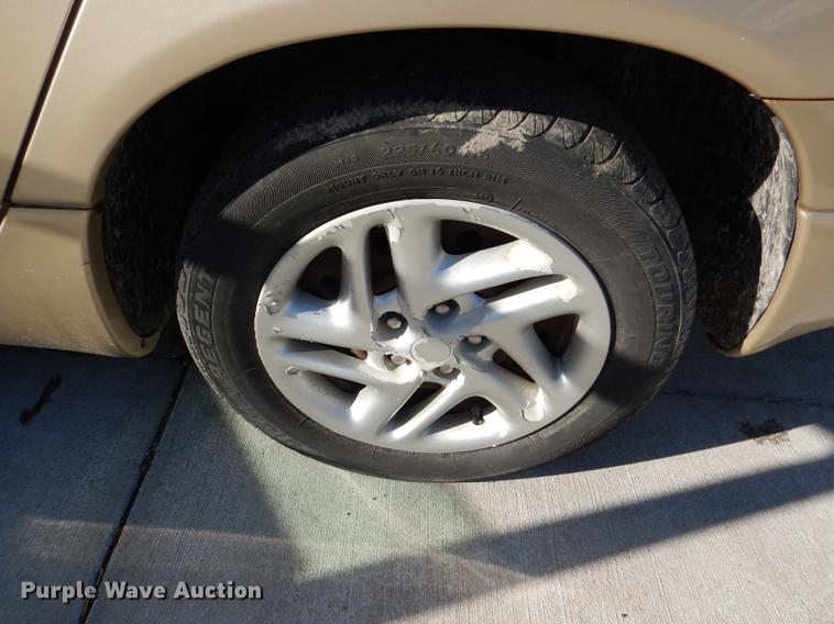 image for item DD8991 2001 Dodge Intrepid SE