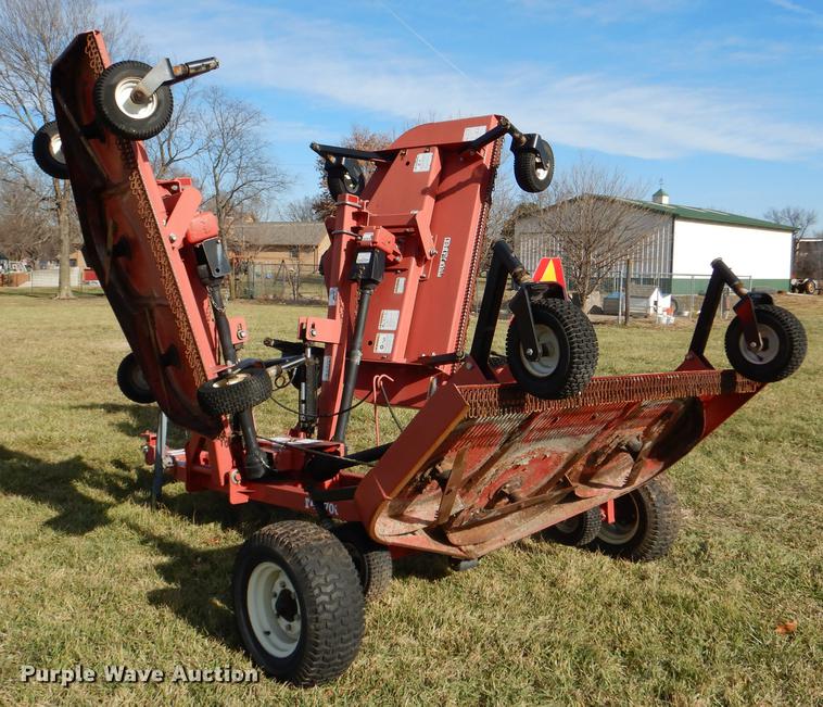 image for item DD8997 2007 Bush Hog TD1700 batwing rotary mower