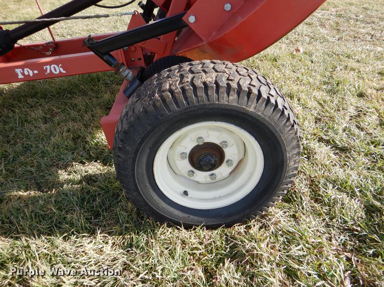 image for item DD8997 2007 Bush Hog TD1700 batwing rotary mower