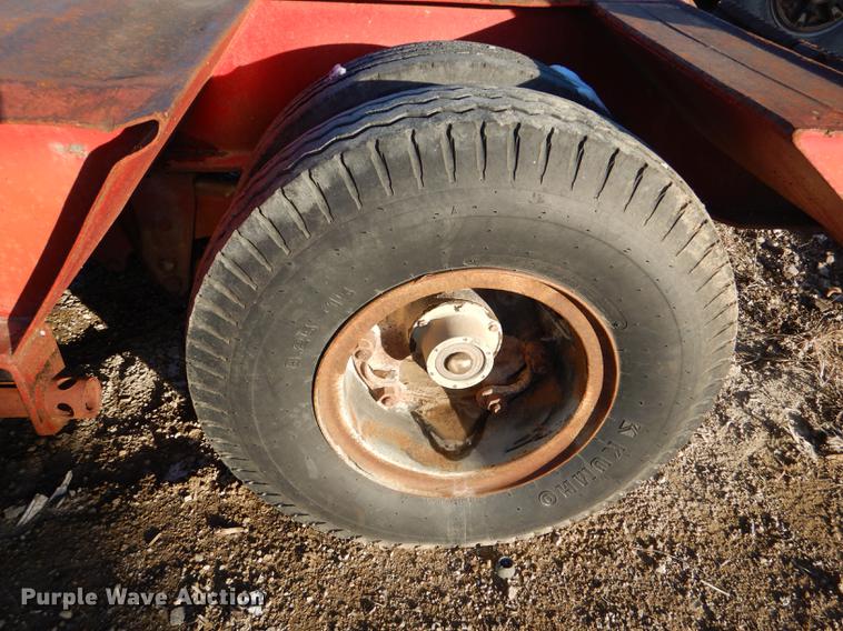 image for item DE0002 1978 Tech-Steel HLB34225 lowboy equipment trailer