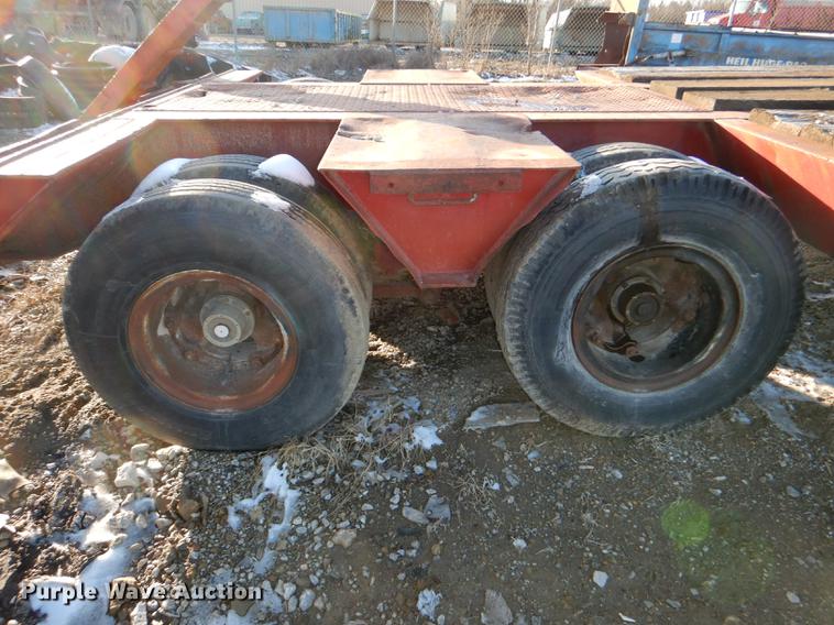 image for item DE0002 1978 Tech-Steel HLB34225 lowboy equipment trailer