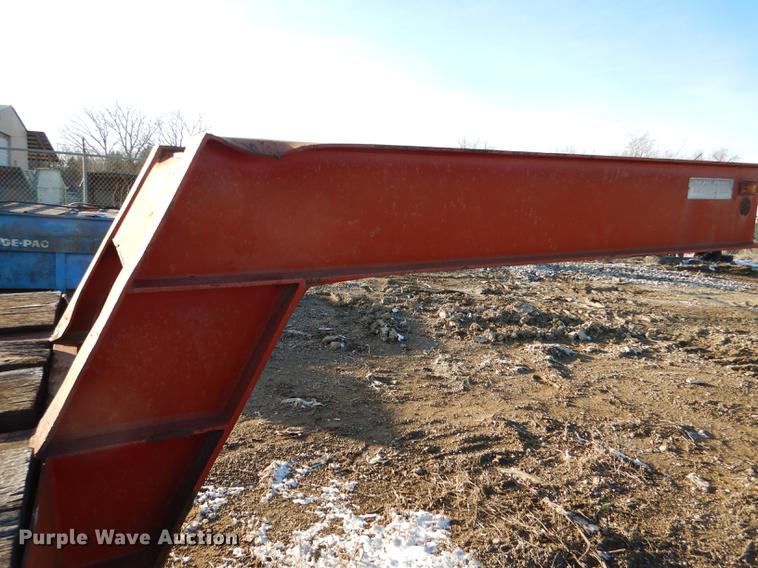 image for item DE0002 1978 Tech-Steel HLB34225 lowboy equipment trailer