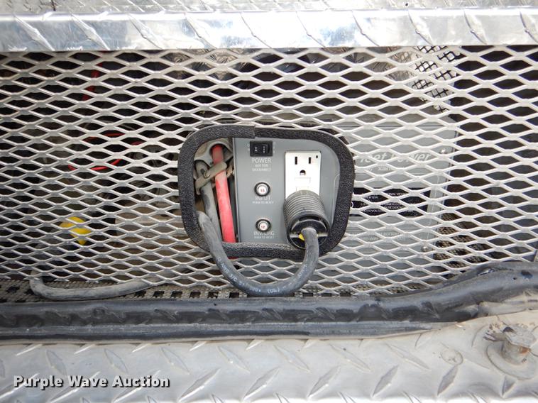 image for item DE0006 2001 Ford Econoline E450 Super Duty ambulance