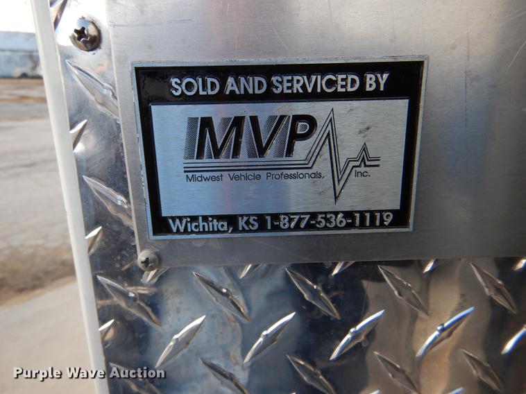 image for item DE0006 2001 Ford Econoline E450 Super Duty ambulance