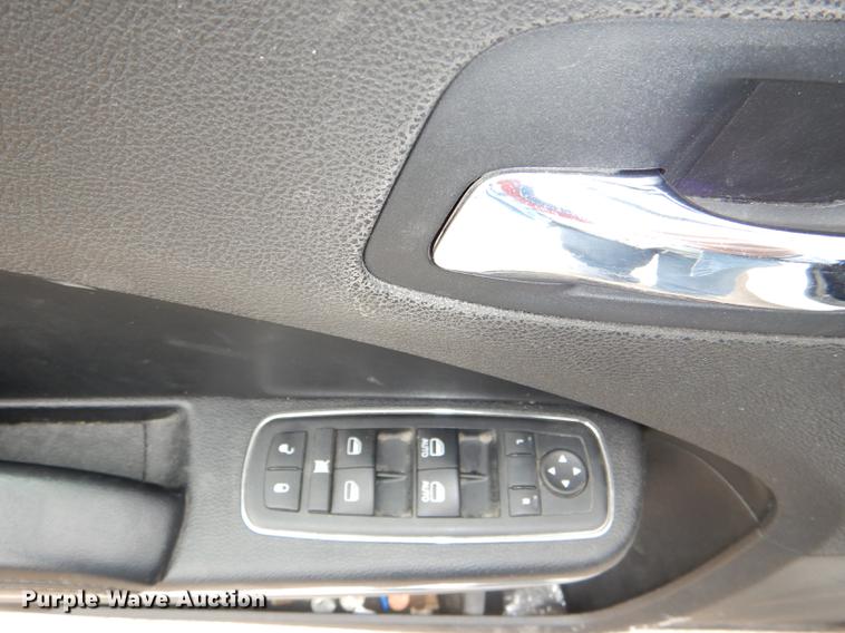 image for item DE0016 2012 Dodge Charger Police