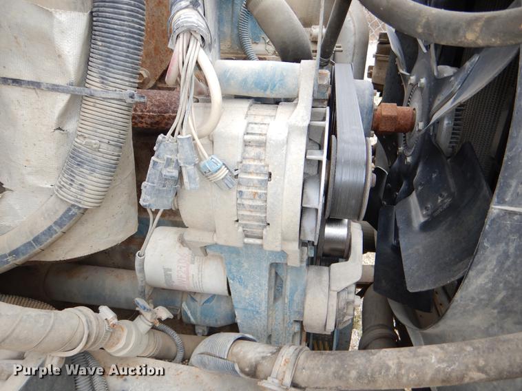 image for item DE0034 2000 International 3800 Thomas school bus