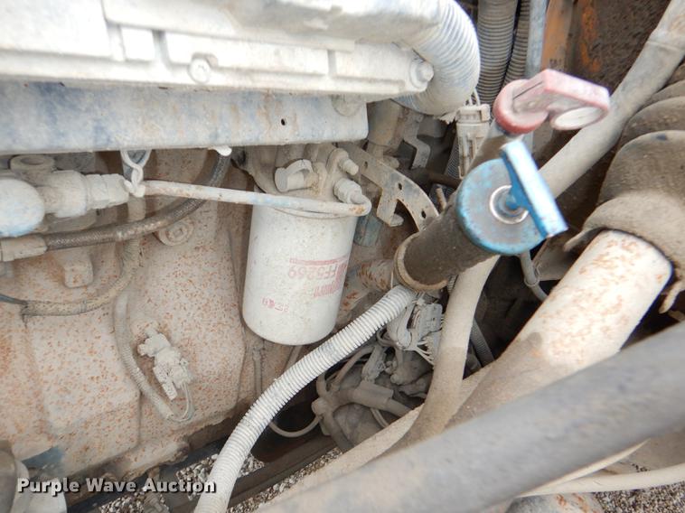 image for item DE0034 2000 International 3800 Thomas school bus