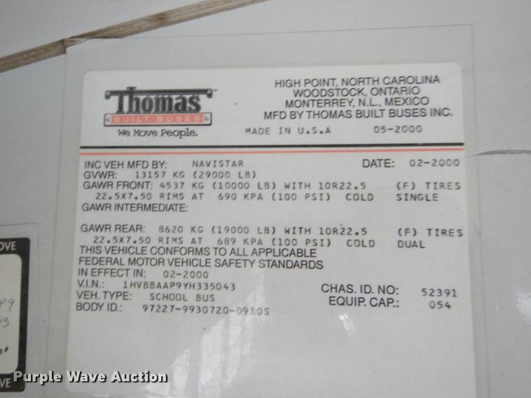 image for item DE0034 2000 International 3800 Thomas school bus