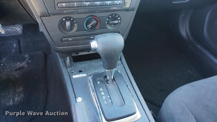 image for item DF1727 2008 Ford Fusion