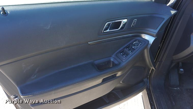 image for item DF1729 2013 Ford Explorer Police Interceptor SUV