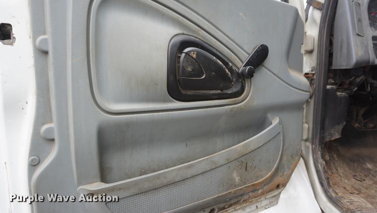 image for item DF1737 2006 International 7400 dump truck