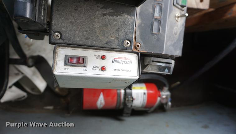 image for item DF1737 2006 International 7400 dump truck