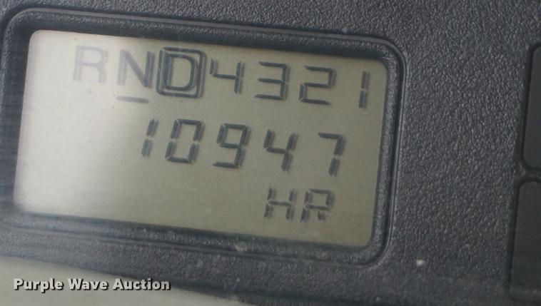 image for item DF1737 2006 International 7400 dump truck