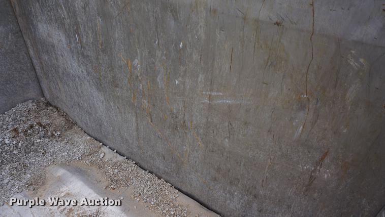 image for item DF1737 2006 International 7400 dump truck