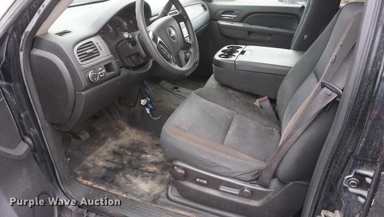 image for item DF1739 2012 Chevrolet Tahoe Police SUV