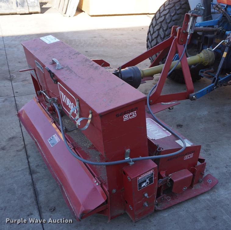 image for item DF1741 2004 Toro 93 seeder