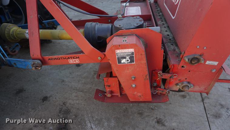 image for item DF1741 2004 Toro 93 seeder