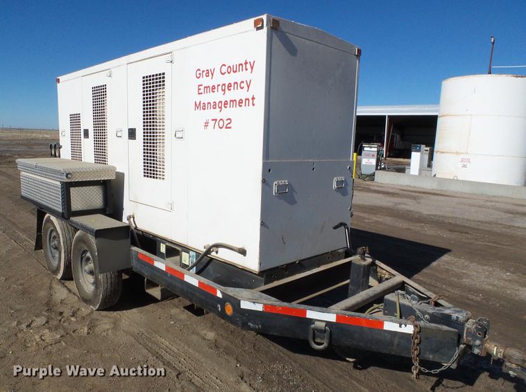 image for item DF2831 1999 Caterpillar XQ225-3306 generator