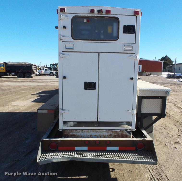 image for item DF2831 1999 Caterpillar XQ225-3306 generator