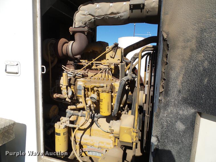 image for item DF2831 1999 Caterpillar XQ225-3306 generator