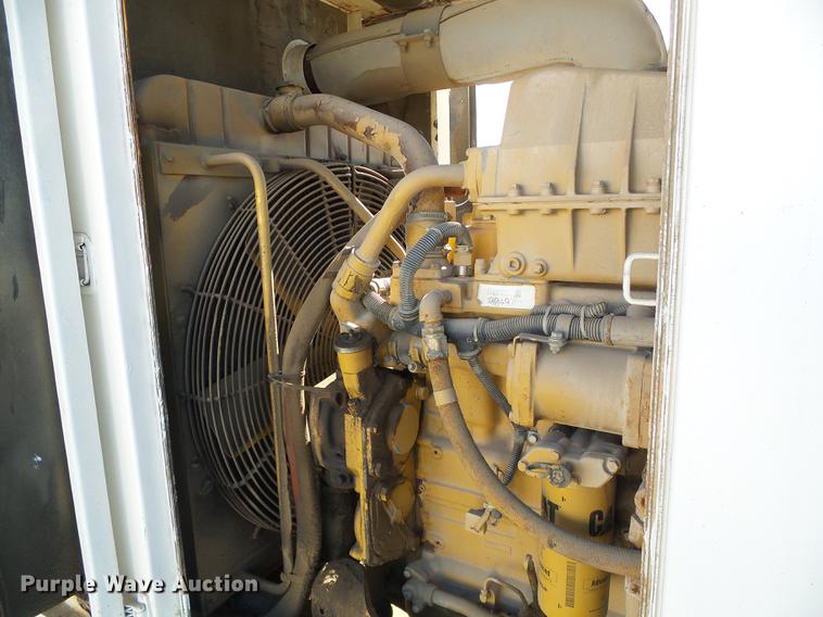 image for item DF2831 1999 Caterpillar XQ225-3306 generator