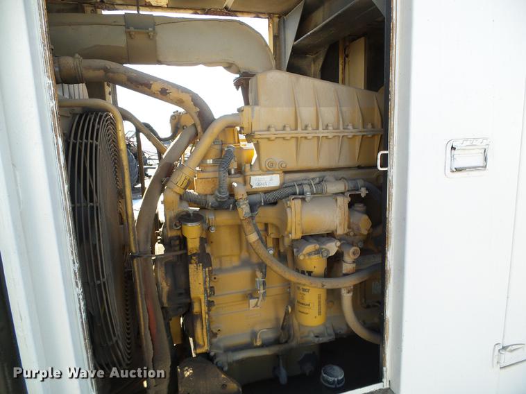 image for item DF2831 1999 Caterpillar XQ225-3306 generator