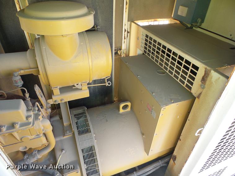 image for item DF2831 1999 Caterpillar XQ225-3306 generator