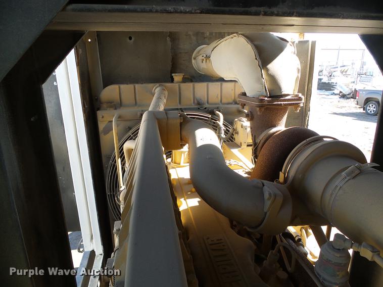 image for item DF2831 1999 Caterpillar XQ225-3306 generator