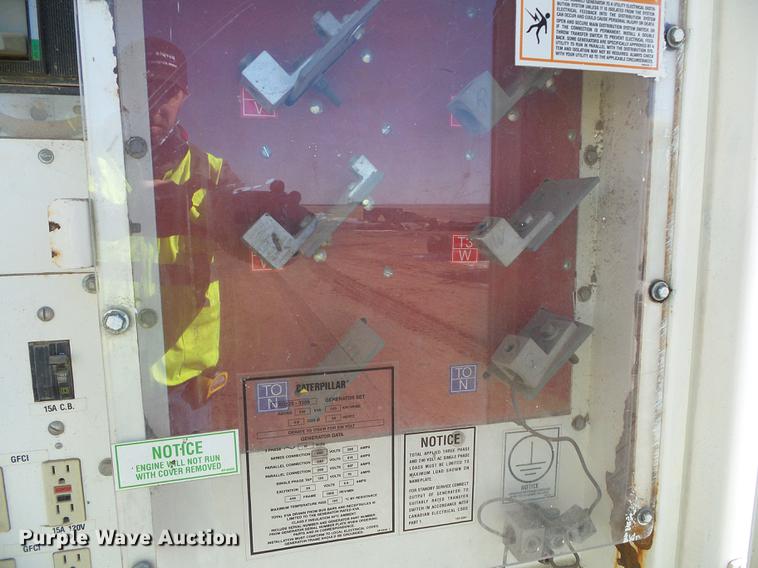 image for item DF2831 1999 Caterpillar XQ225-3306 generator