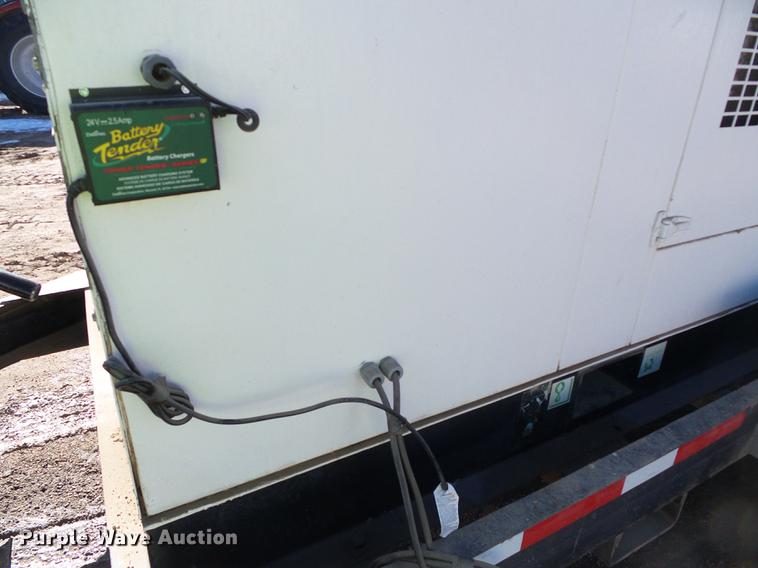 image for item DF2831 1999 Caterpillar XQ225-3306 generator