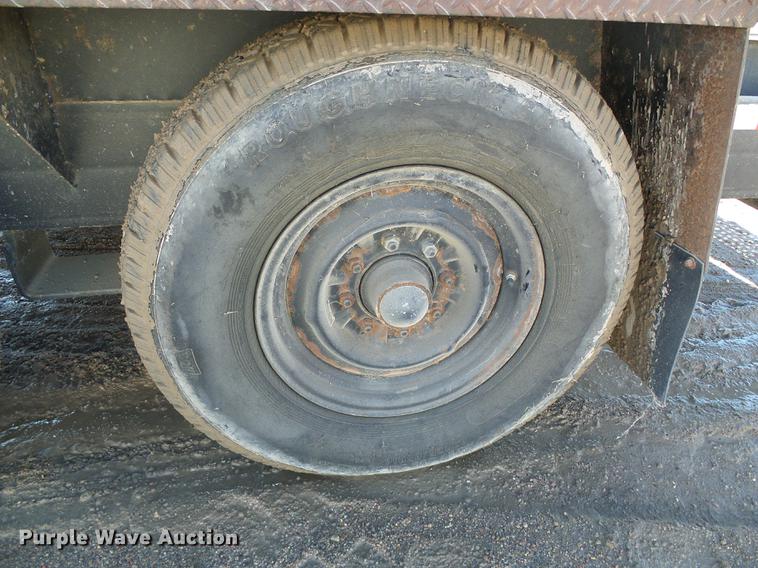 image for item DF2831 1999 Caterpillar XQ225-3306 generator